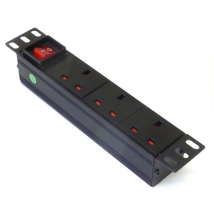 10" 1U 3-Way UK Horizontal PDU – Bracket Entry
